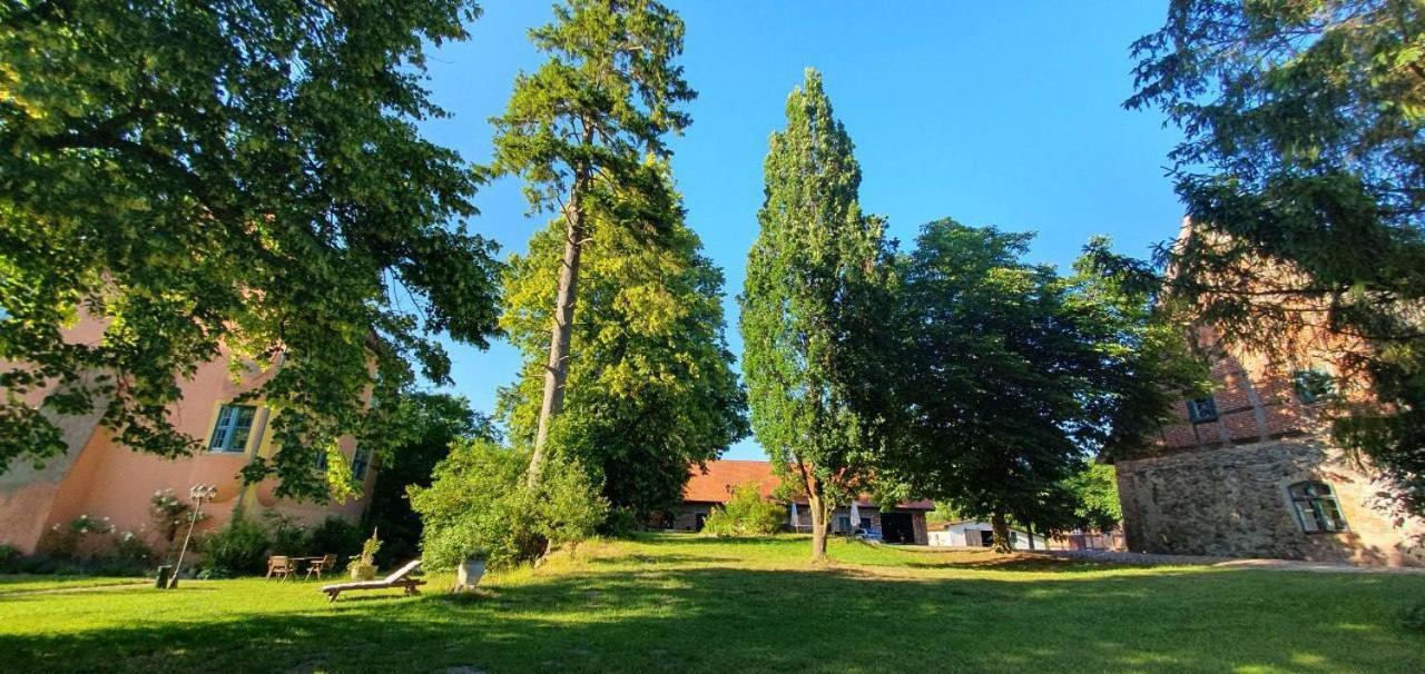 GlewitzWasserburg Turow住宿加早餐旅馆 外观 照片