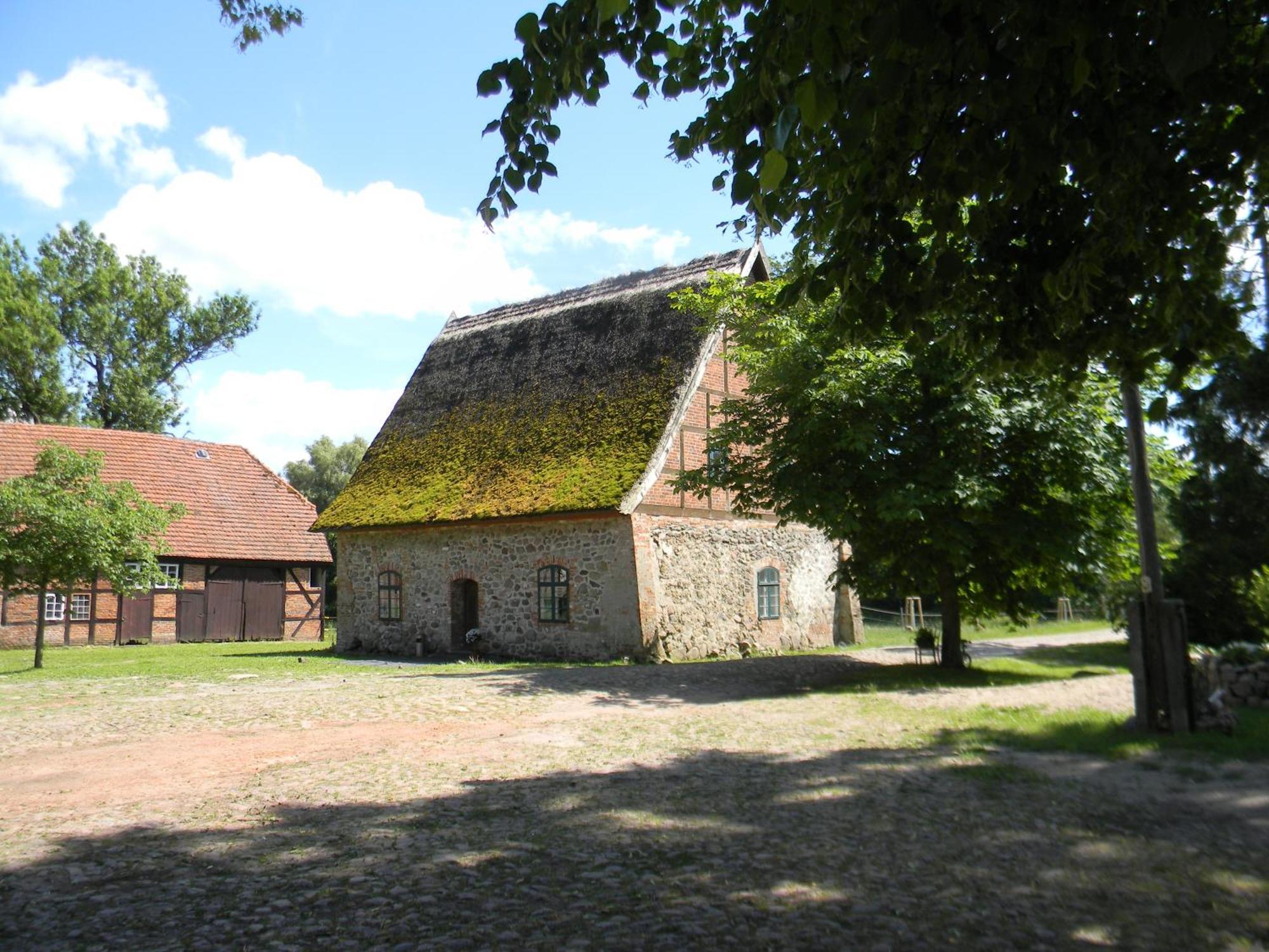 GlewitzWasserburg Turow住宿加早餐旅馆 外观 照片